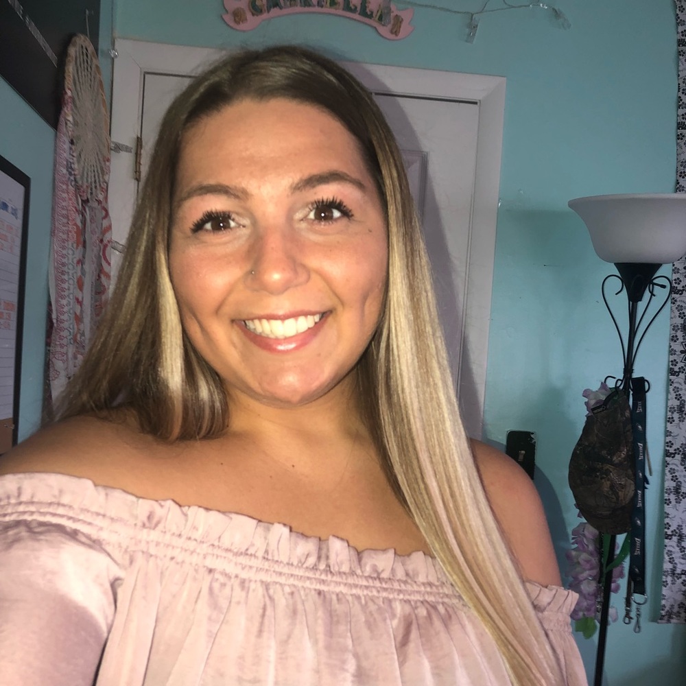 Meet your Posher, Ellie